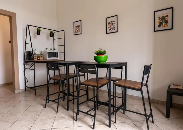 La Finestra Sul Viale Guest house