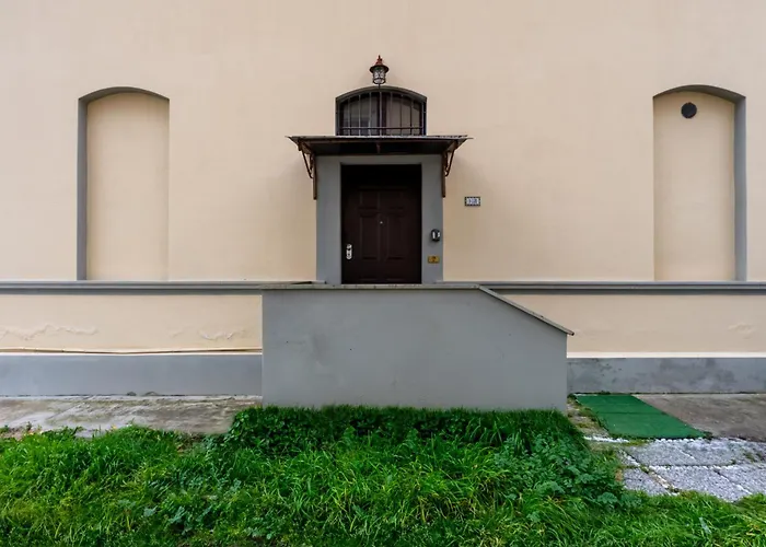 La Finestra Sul Viale Guest house